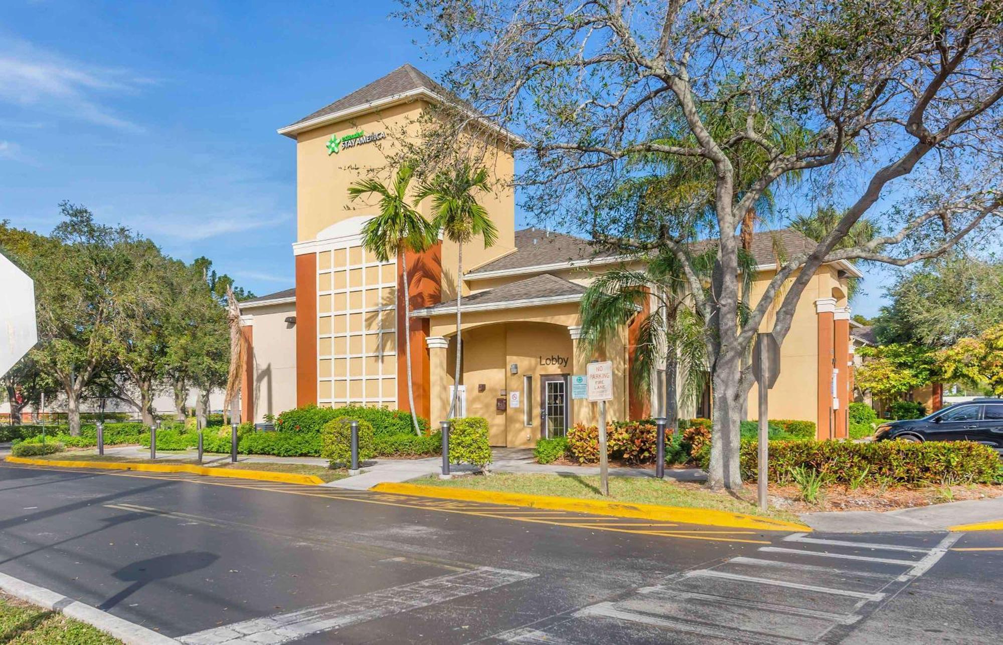 Extended Stay America Suites - Fort Lauderdale - Tamarac Lauderdale Lakes Exterior photo
