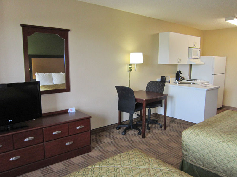 Extended Stay America Suites - Fort Lauderdale - Tamarac Lauderdale Lakes Exterior photo