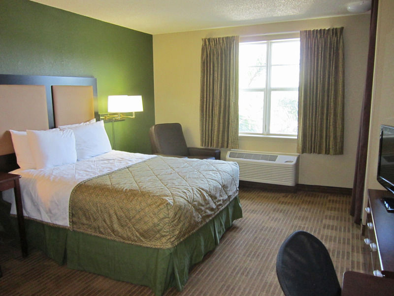 Extended Stay America Suites - Fort Lauderdale - Tamarac Lauderdale Lakes Exterior photo